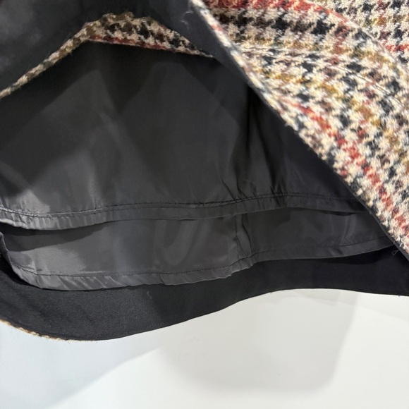 J Crew Classic Houndstooth 100% Wool Pencil Skirt in Fall Colours Size 2 - Picture 14 of 17